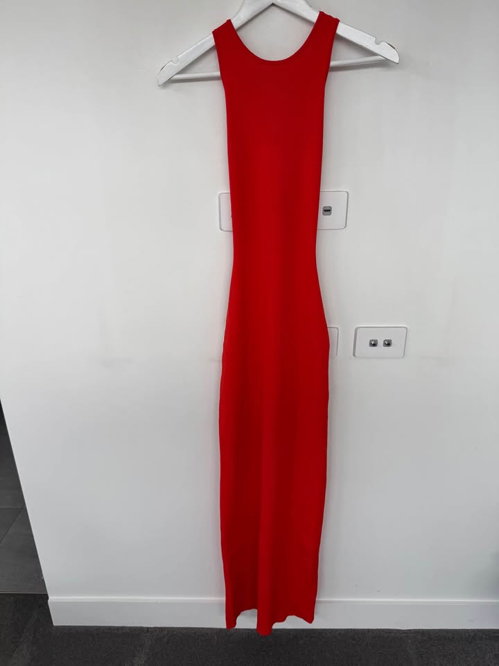 Henne Dress - size 6