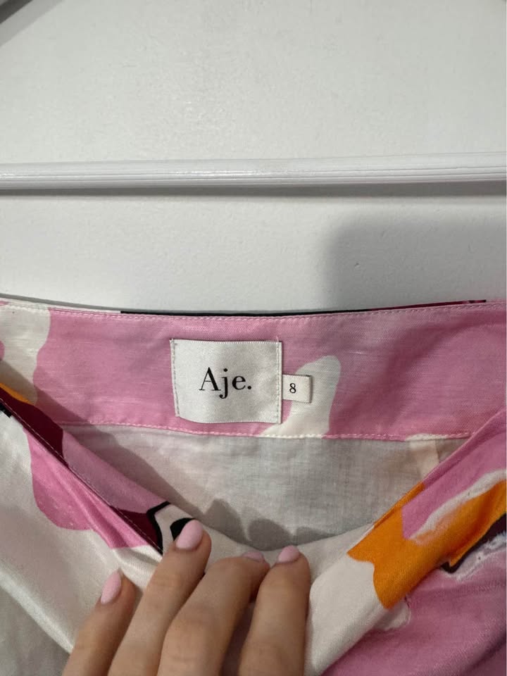 Aje Set - size 8