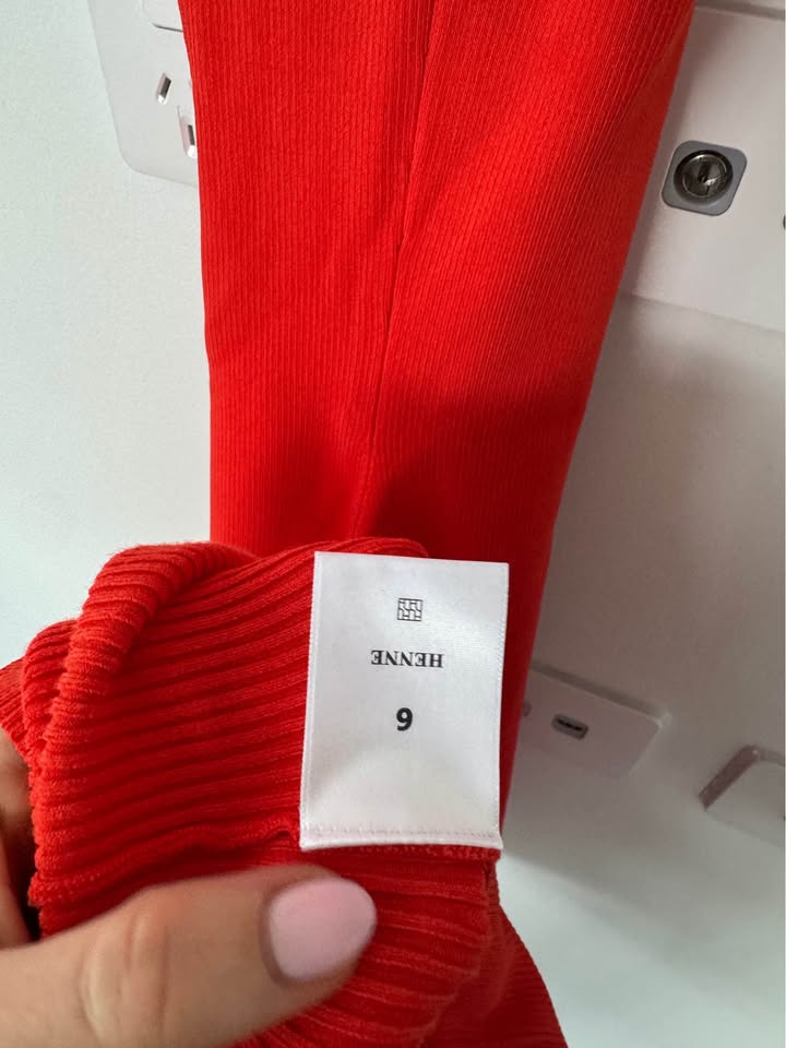 Henne Dress - size 6