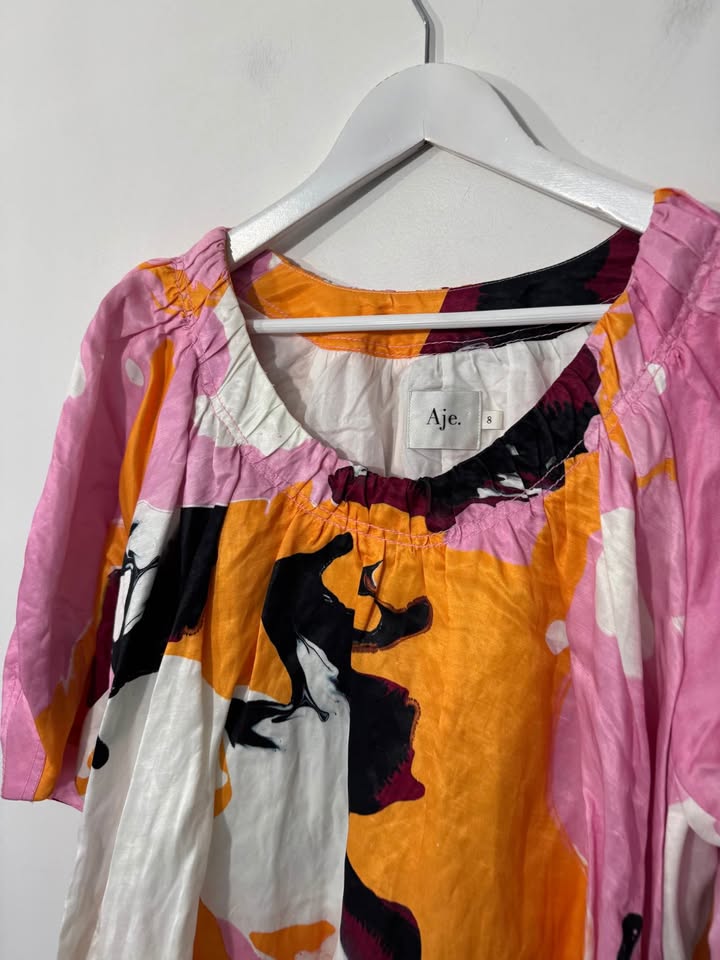 Aje Set - size 8