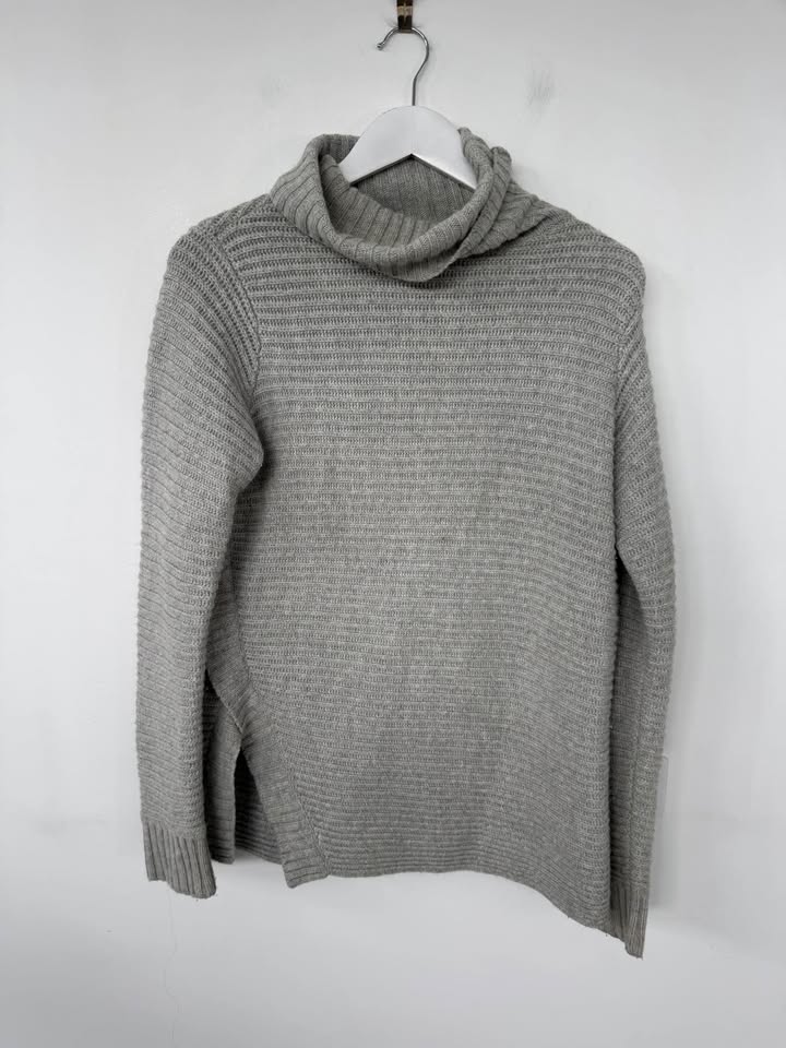 Camilla and Marc Jumper - size medium