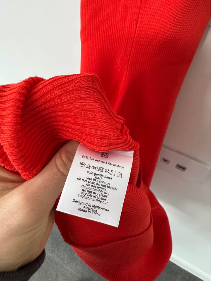 Henne Dress - size 6