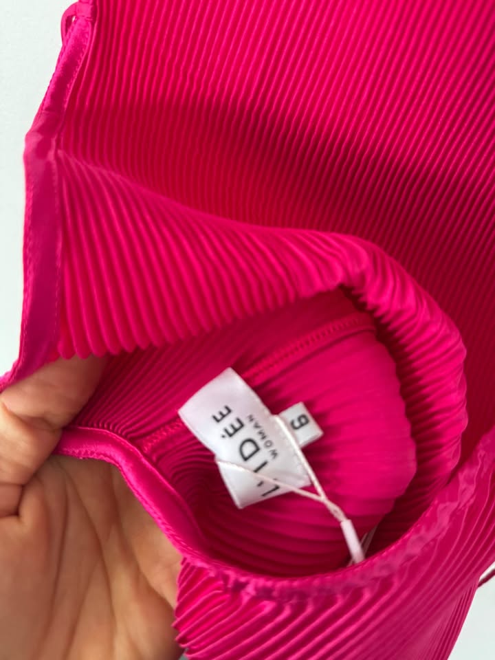 Lidee Dress - size 6 BNWT