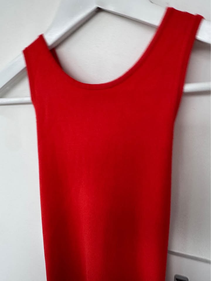 Henne Dress - size 6