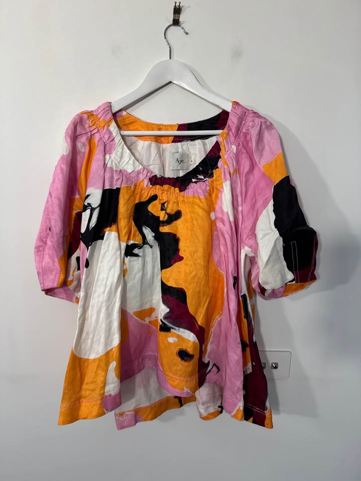 Aje Set - size 8