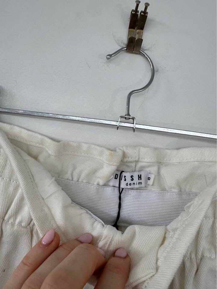 Dissh Shorts - size 8 BNWT