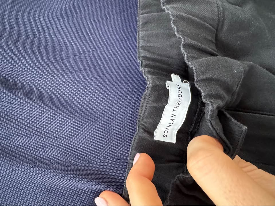 Scanlan Theodore Navy Pants - size 10