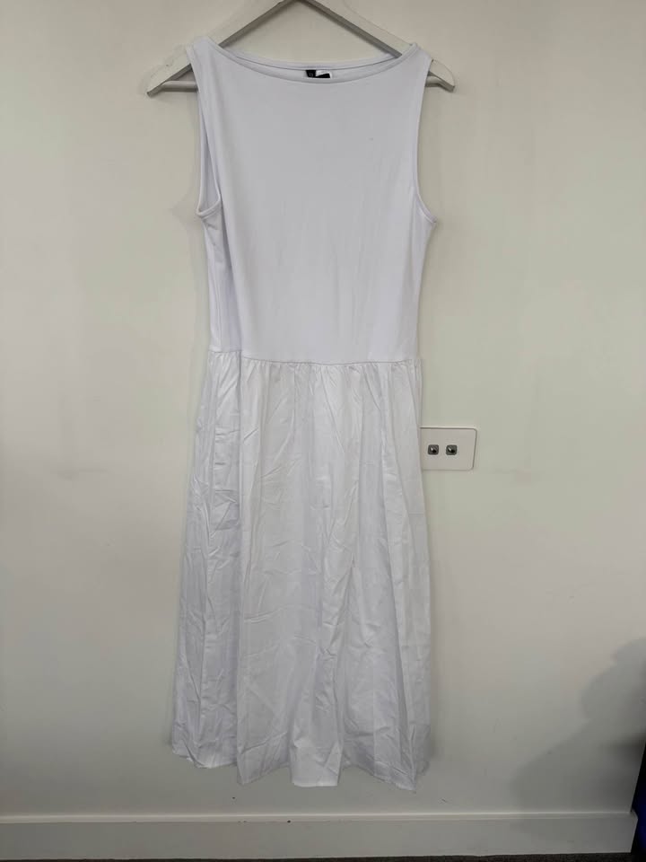 H&M Dress - size medium BNWT