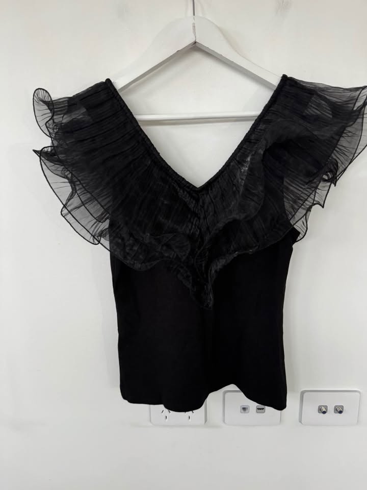 Gestuz Top - size small