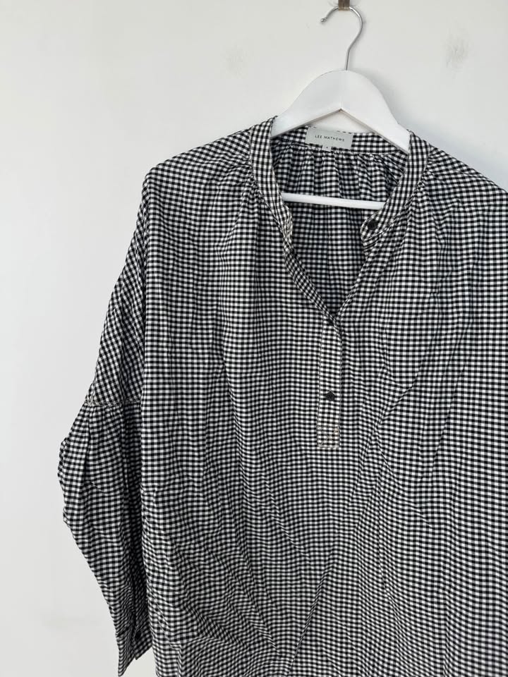 Lee Matthews Shirt - size 4