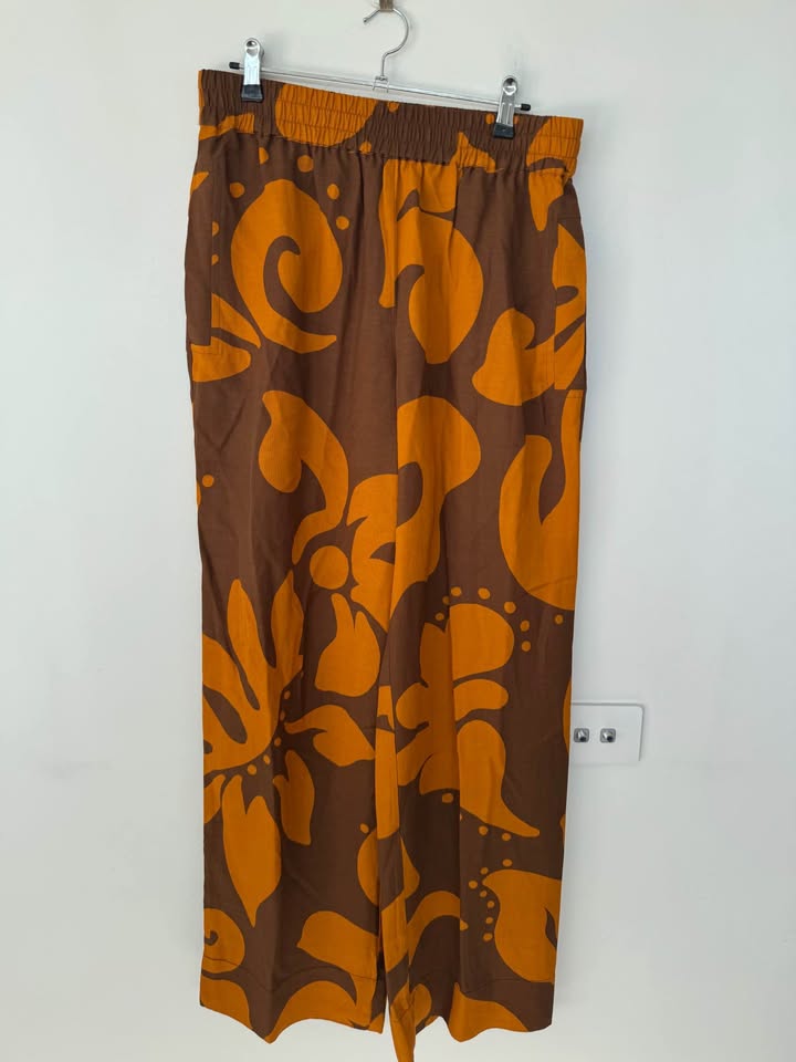 Manning Cartell Set - size 12