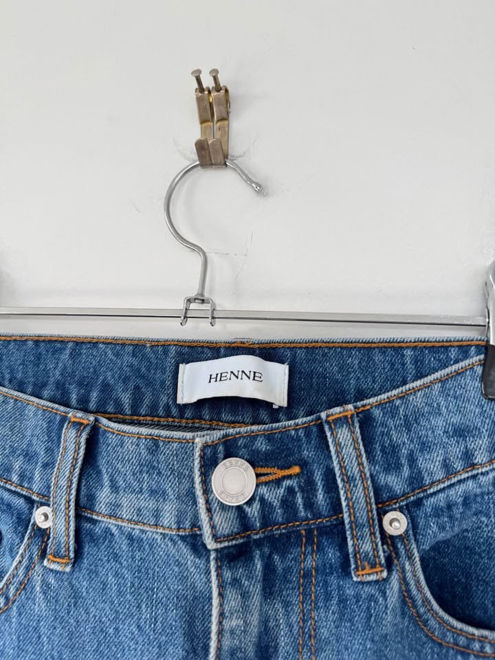 Henne Jeans - size 27