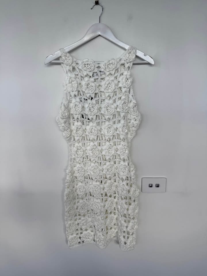 Elliatt Knit Dress - size small BNWT
