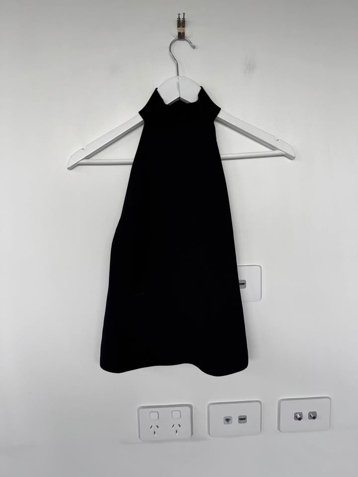 Henne Top - size XS
