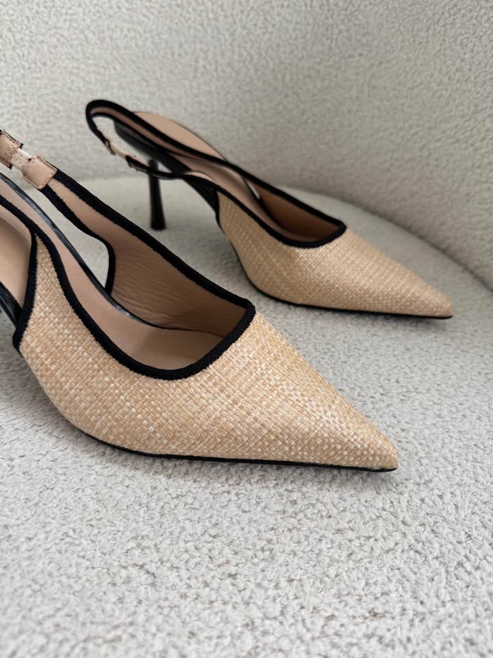 Billini Heels - size 9