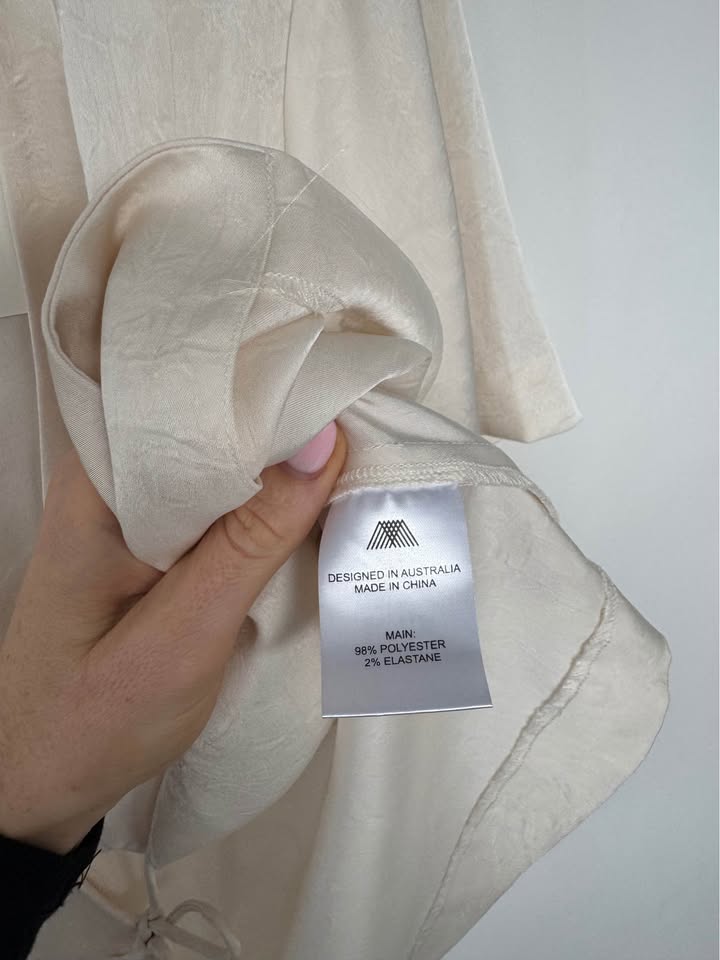 Mattir Set - size 6 BNWT
