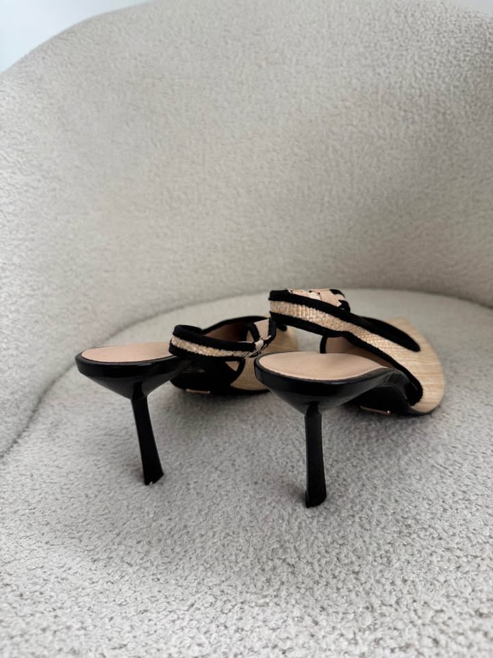 Billini Heels - size 9