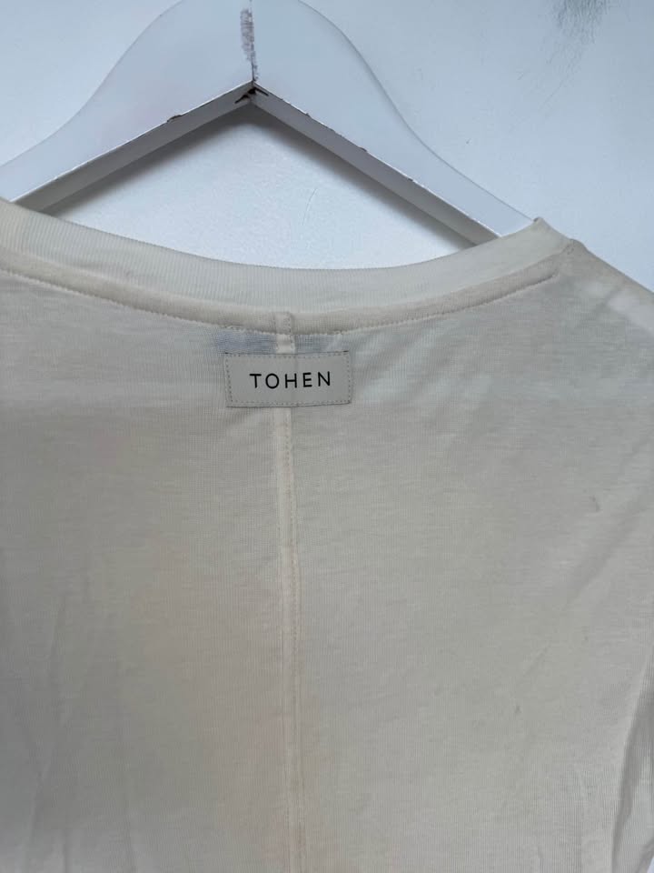 Tohen Tee - size medium