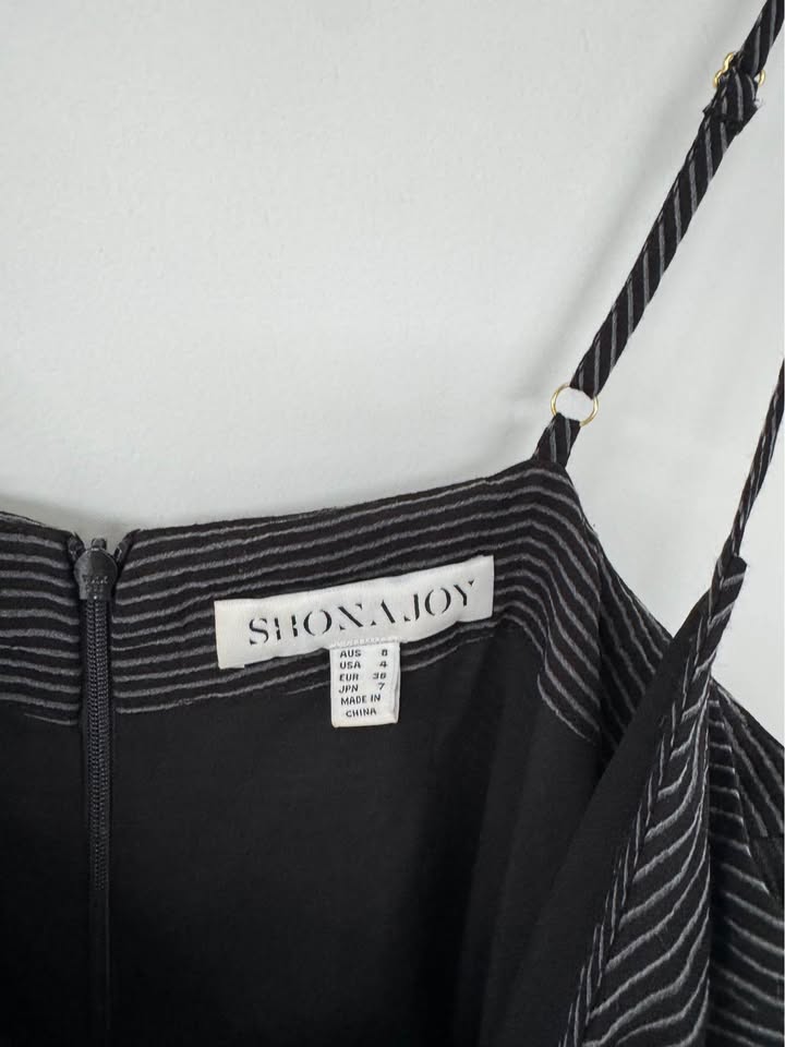 Shona Joy Maxi Dress - size 8