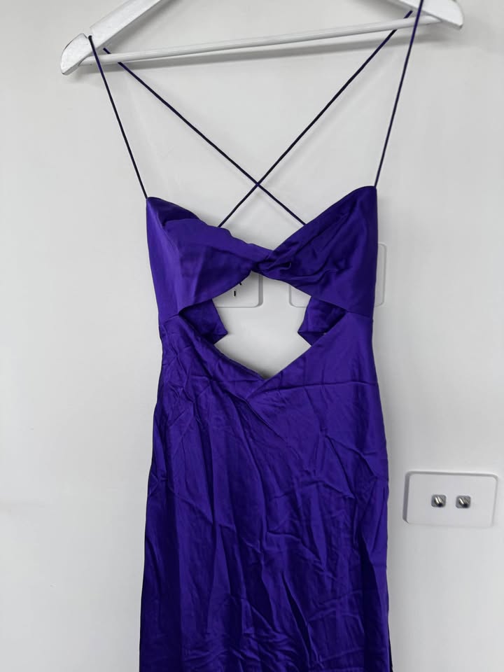 The Sei Silk Maxi Dress - size 4 (8)