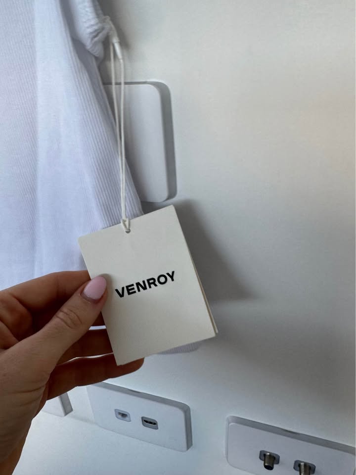 Venroy Tank - size small BNWT