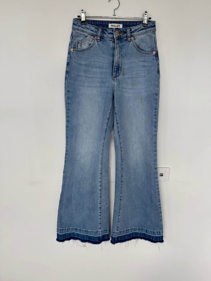 Rolla’s Flare Jeans - size 6