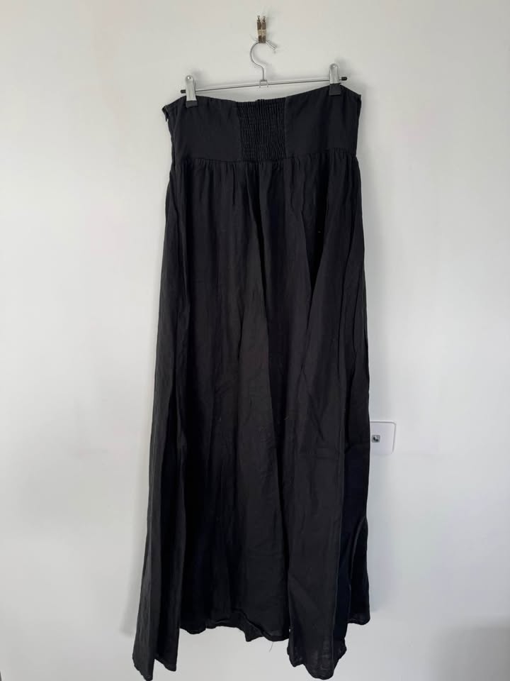 Dissh Maxi Dress - size 8
