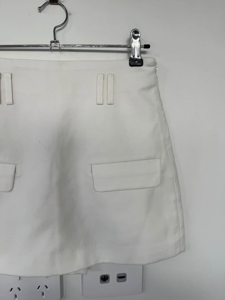 Dissh Skort - size 6