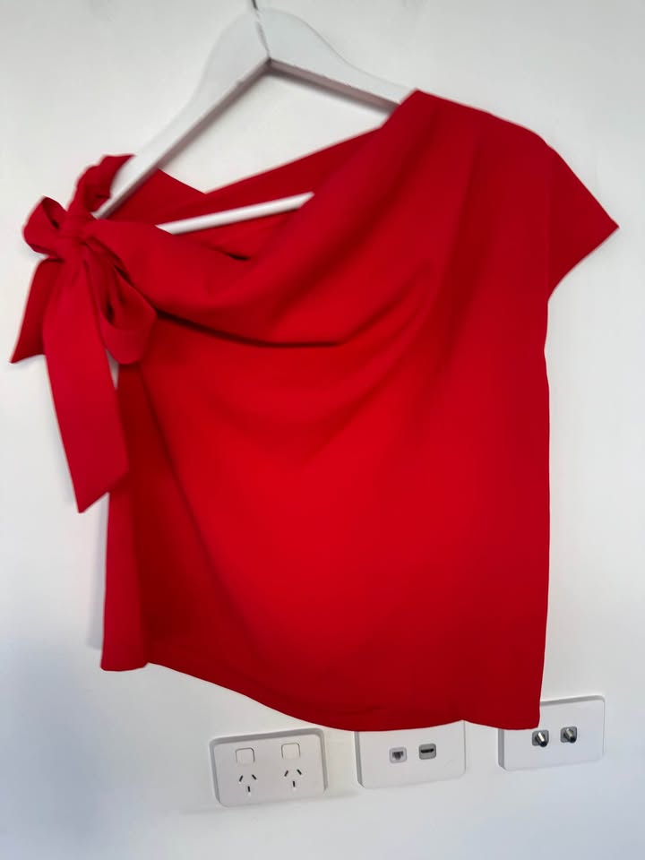 Mossman Top - size 8 BNWT