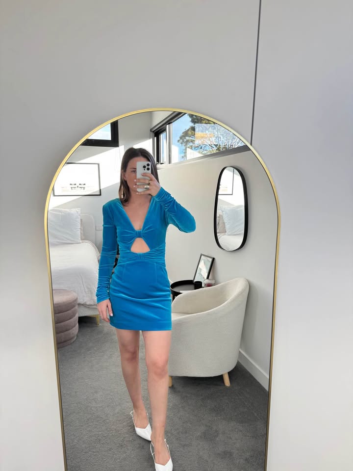 Rebecca Vallance Mini Dress - size 6