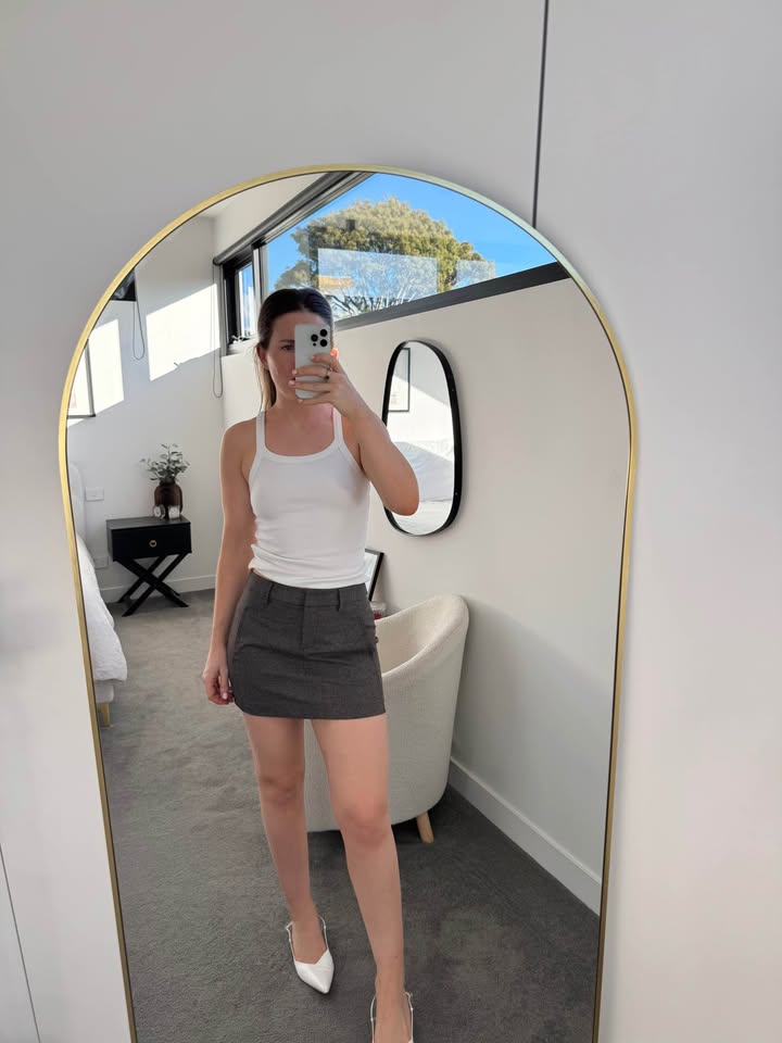 Bec + Bridge Skirt - size 6