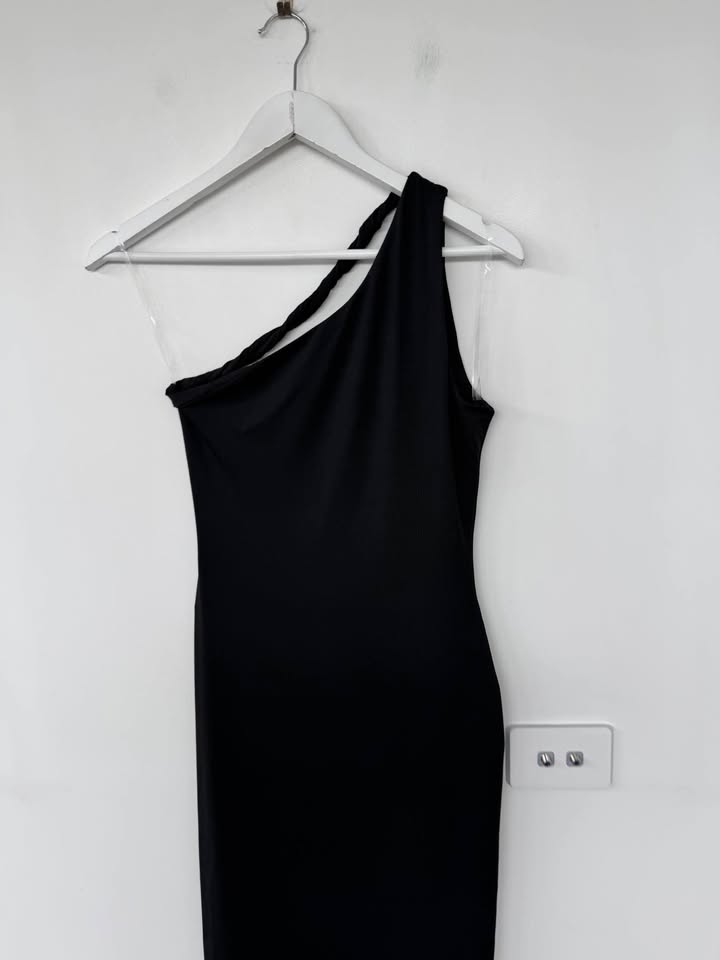 SNDYS Dress - size medium BNWT