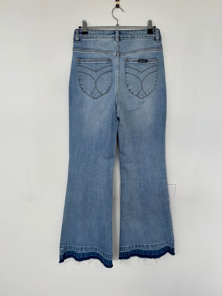 Rolla’s Flare Jeans - size 6