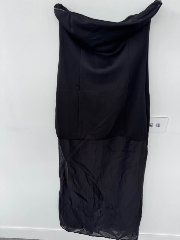 SNDYS Dress - size medium BNWT