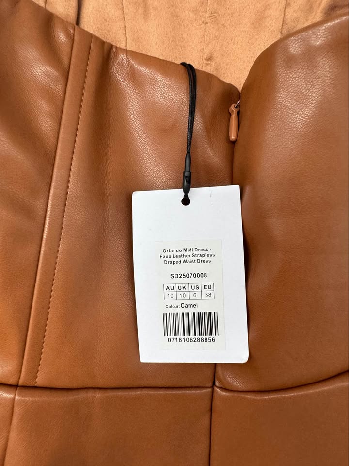 Showpo Dress - size 10 BNWT