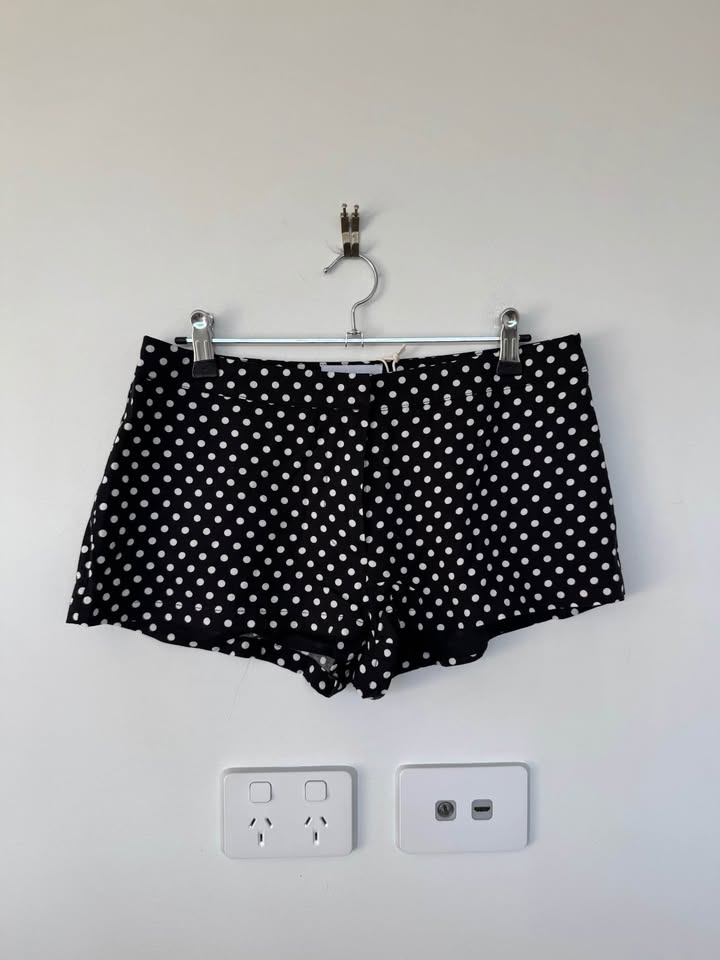 Pepper Mayo Shorts - size 6 BNWT