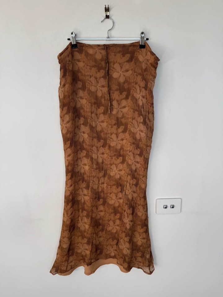 One Mile Set - size small BNWT
