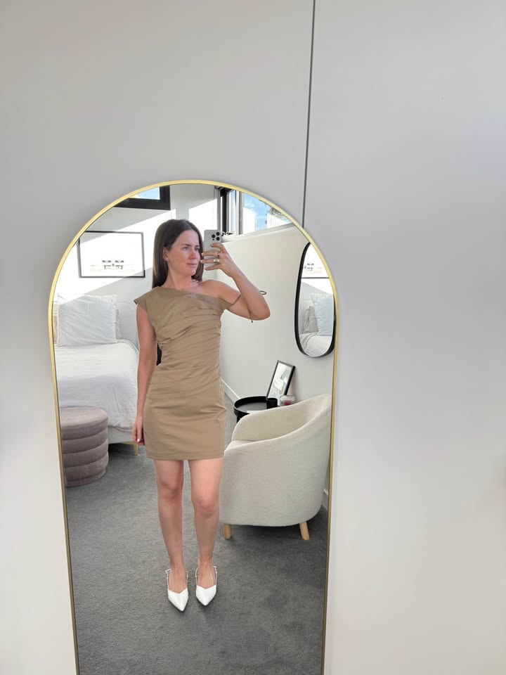 Shona Joy Mini Dress - size 8