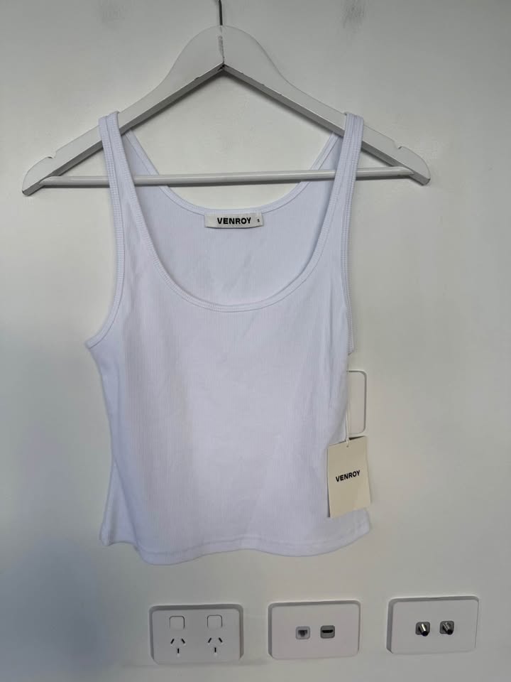 Venroy Tank - size small BNWT