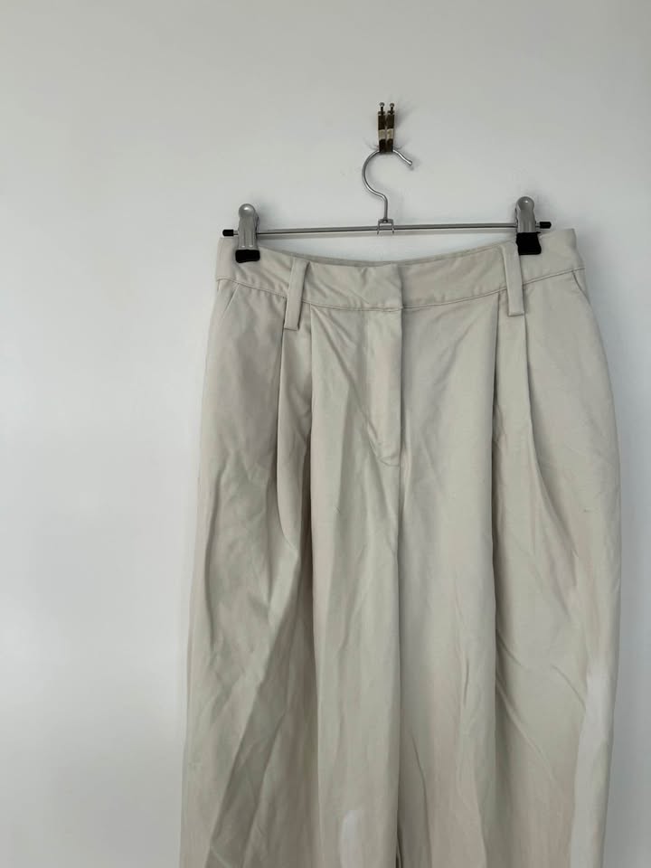 Dissh Pants - size 8