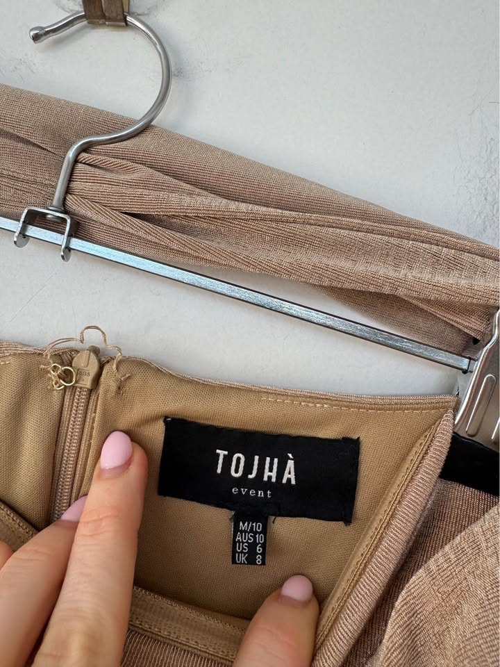 Tohja Maxi Dress - size 10