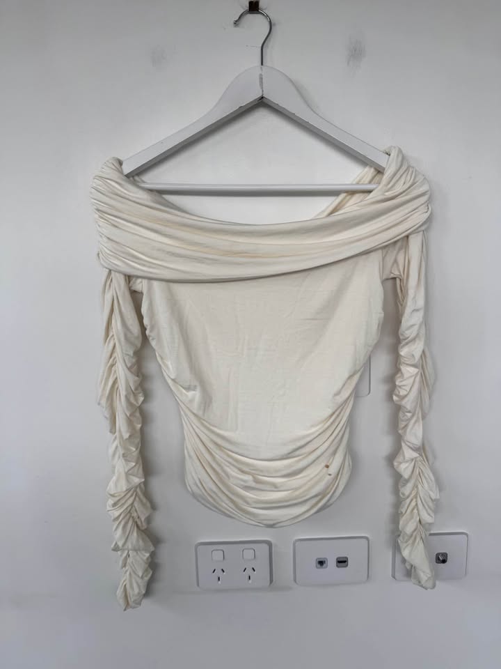 Henne Top - size medium