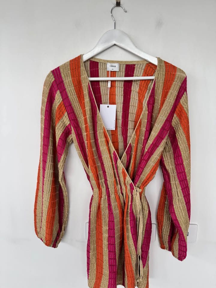 Suboo Dress - size small BNWT