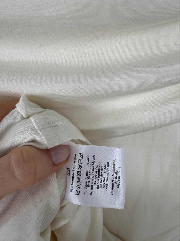 Henne Top - size medium