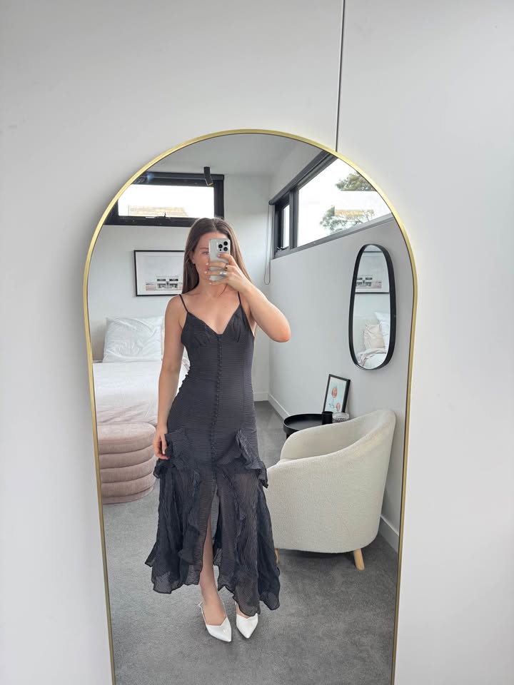 Shona Joy Maxi Dress - size 8