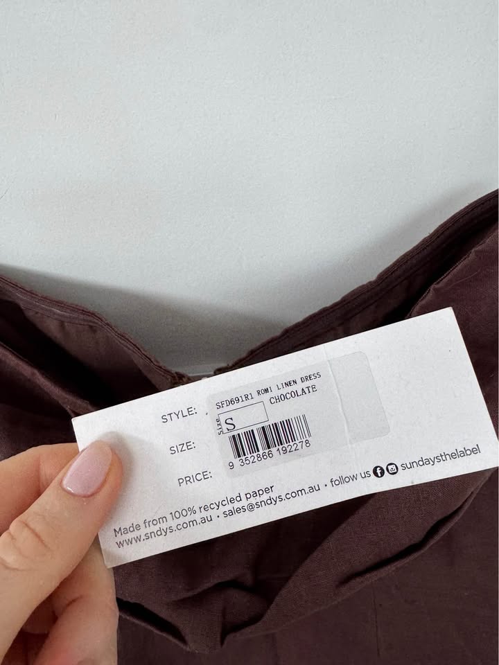 SNDYS Dress - size small BNWT