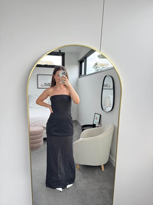 SNDYS Dress - size medium BNWT