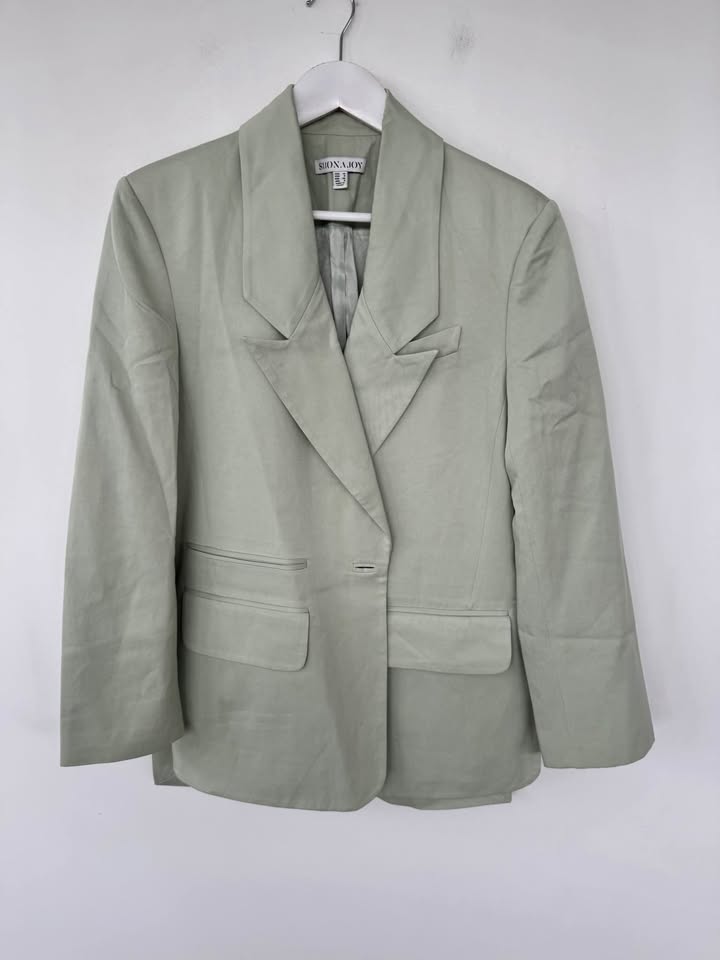Shona Joy Suit - size 10