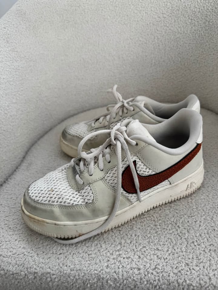 Nike Runners - size 38.5