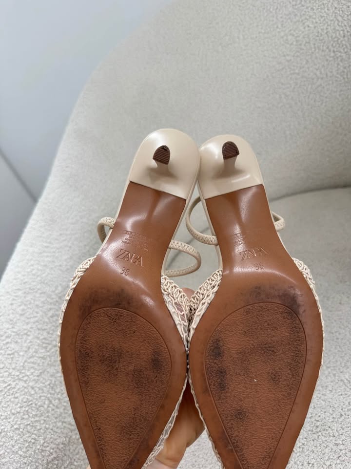 Zara Heels - size 38